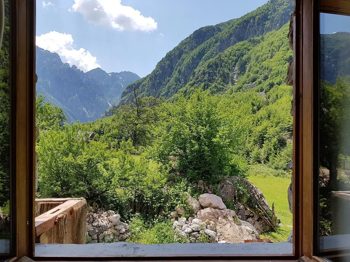 Affittacamere Shpella Guesthouse Theth