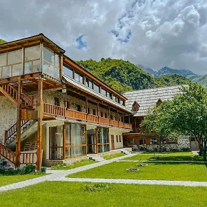 Logu I Harushave Alojamento de Turismo Rural