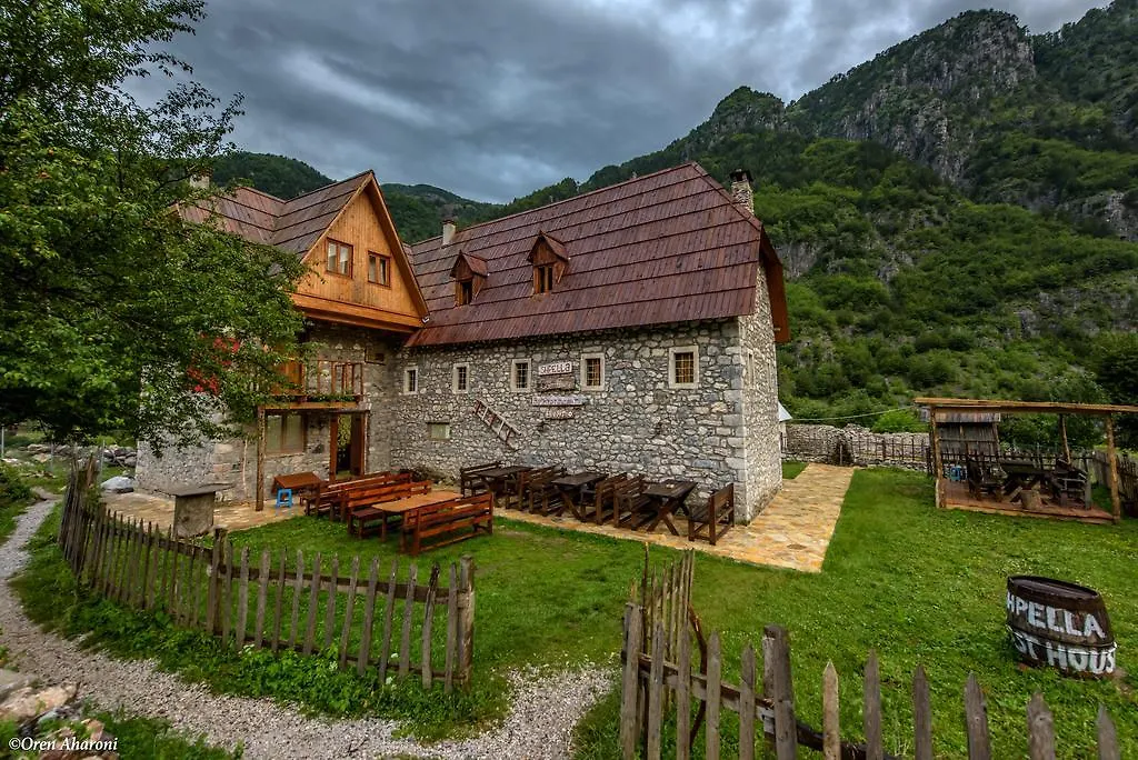 Shpella Guesthouse Theth Guest house